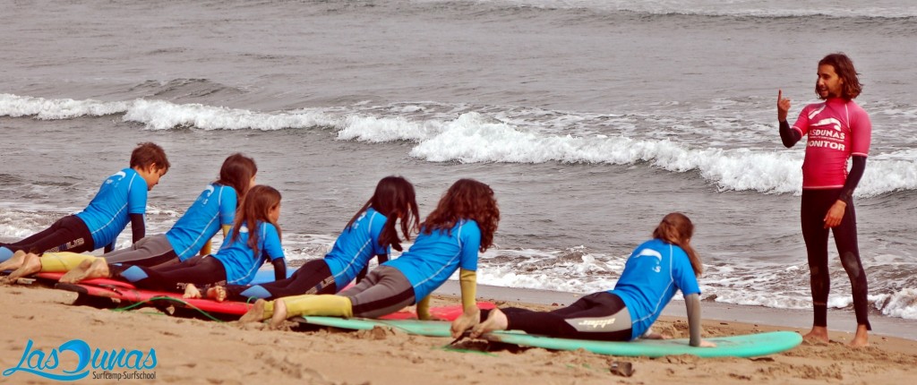 Clases de Surf en la Surfcamps de Las Dunas