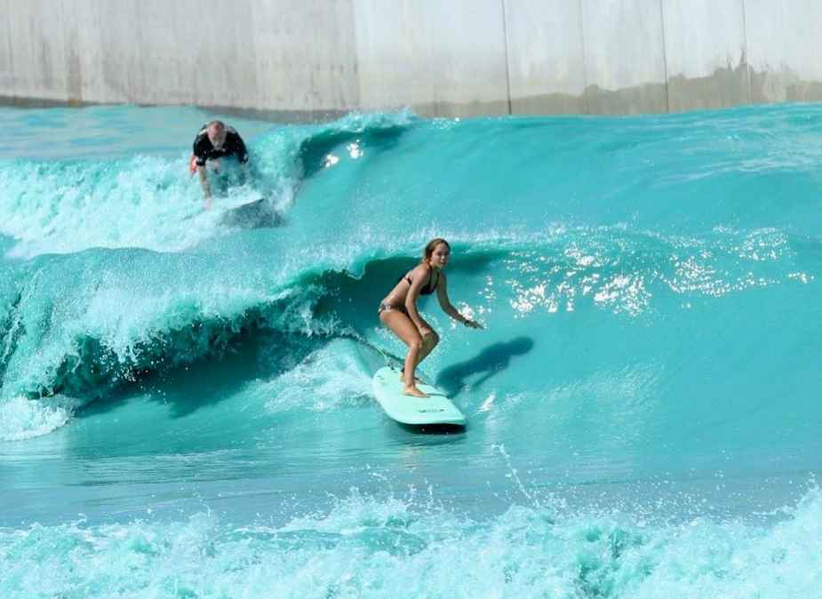 piscina olas artificiales surf
